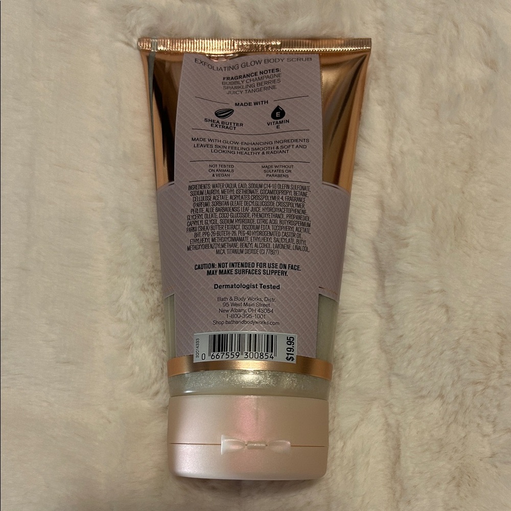 SET Champagne Toast Body Scrub & Cream Gucci Block Paris Heart Dish India Shelf - Picture 3 of 16